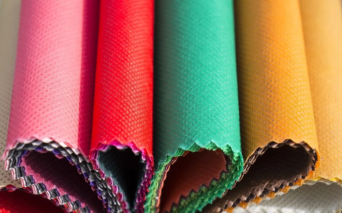Non-woven synthetic PET air filter fabric roll on industrial coating line