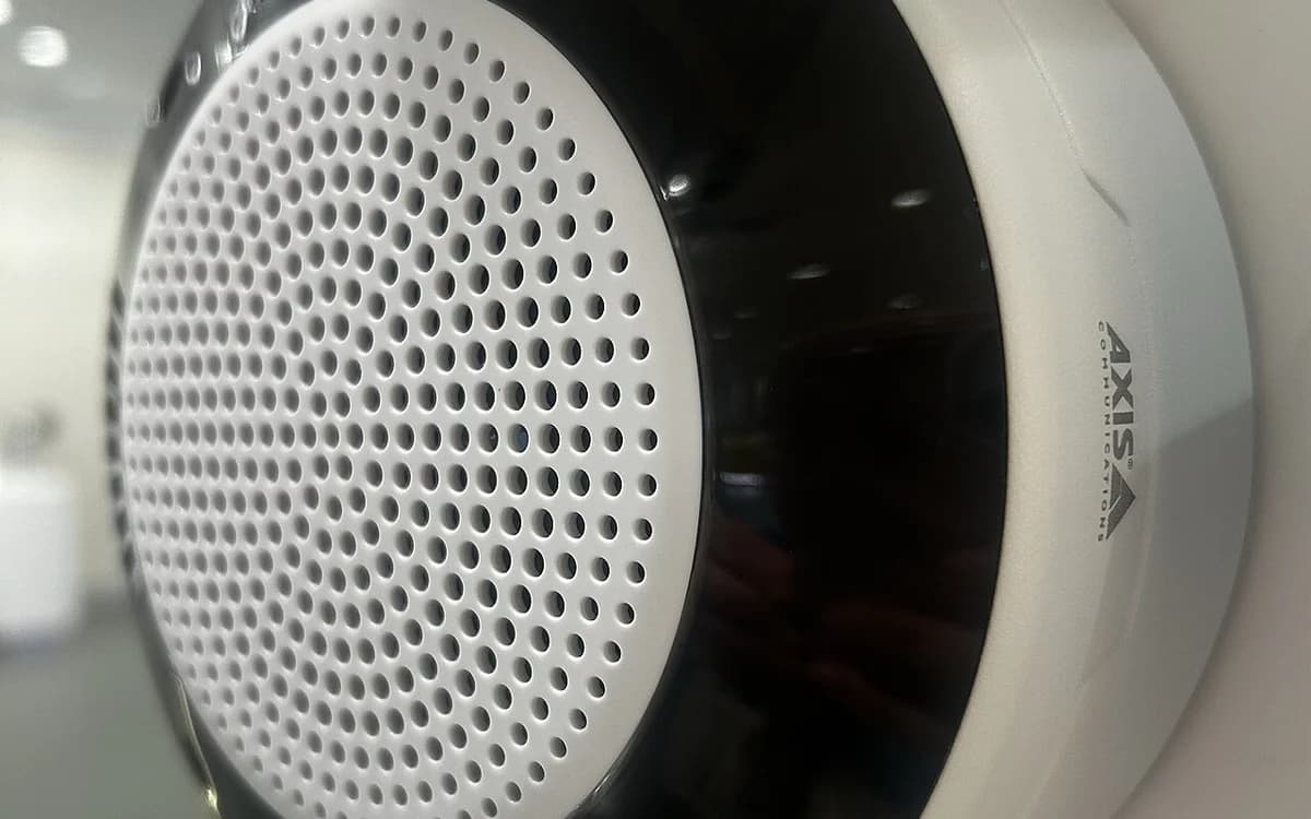Wall-mounted indoor air quality sensor monitoring temperature, humidity, and VOCs