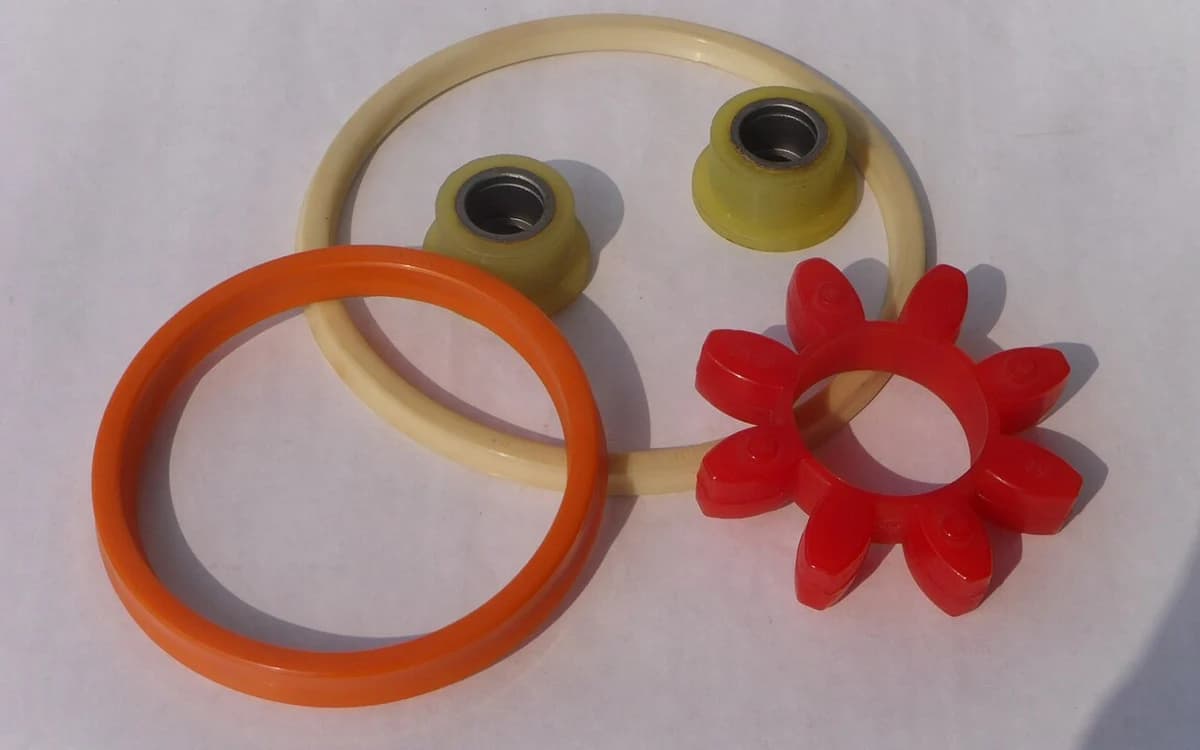 Assortment of rubber elastomer O-ring seals and gaskets vulnerable to ozone cracking